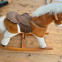 Cavalluccio a dondolo