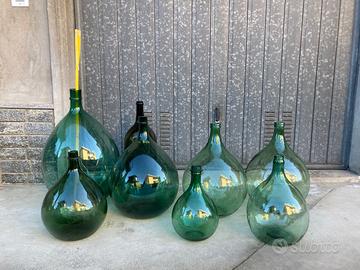 Damigiane di varie dimensioni