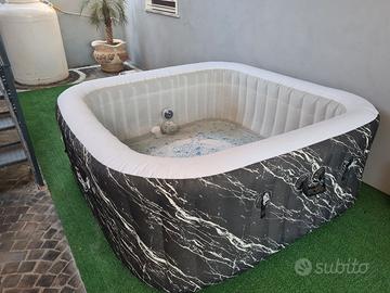 Piscina idromassaggio Bestway