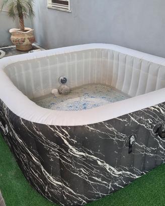 Piscina idromassaggio Bestway