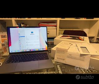 MacBook Pro 14" con chip Apple M1 Pro