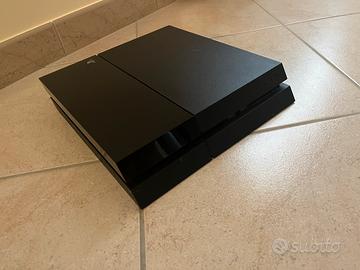 PS4 Slim + 2 Dualshock