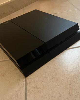 PS4 Slim + 2 Dualshock