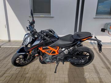 KTM 390 Duke ABS