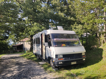 Camper arca Europa 592