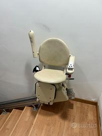 Montascale elettrico modulare a poltroncina