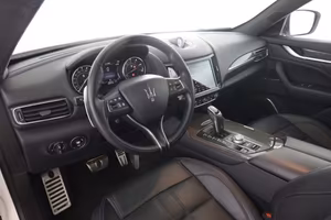 MASERATI Levante Levante 330 CV MHEV AWD GT