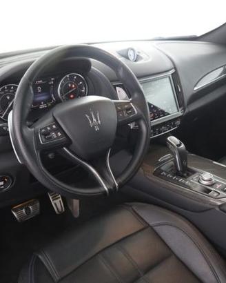 MASERATI Levante Levante 330 CV MHEV AWD GT