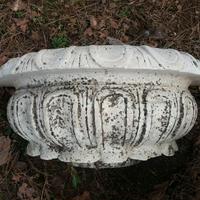 Vasca in pietra rigenerata da fontana a muro