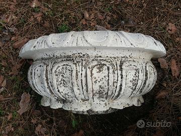 Vasca in pietra rigenerata da fontana a muro