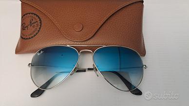 occhiali sole Ray-Ban Aviator 