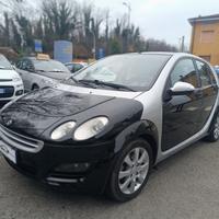 Smart ForFour 1.3 Passion BLUETOOTH