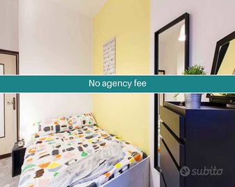 Stanza in appartamento di 65 m² a Milano
