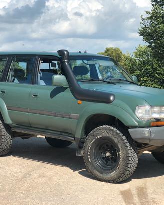 Toyota Land Cruiser HDJ80