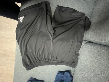 2 Pantaloncini adidas XL
