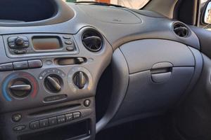 Toyota Yaris 1.4 D anno 2003