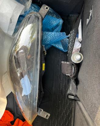 Faro proiettore anteriore ford fiesta mk8 led