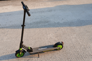 Monopattino elettronico marca: FUNDOT