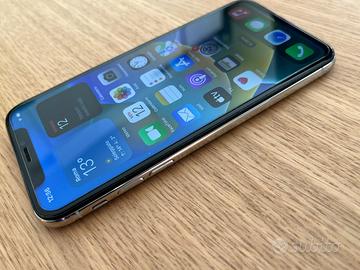 iphone X con batteria nuova