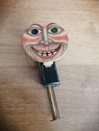 Gioco meccanico antico