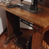 Macchina da cucire Necchi Cleveland completa