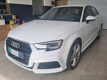 Audi A3 Sportback 1.6 TDI Business Advanced S Line