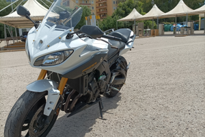 Yamaha Fazer 800