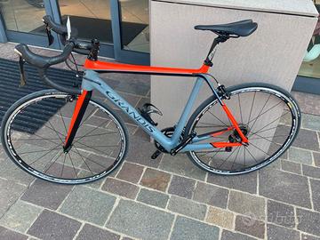 SALDI Bici da Corsa GRANDIS Carbon IRIS