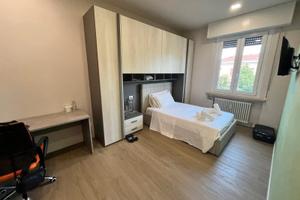 Singola fronte ospedale STUDENTESSE