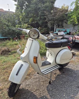 Vespa 125PX E
