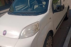 Auto fiat qubo