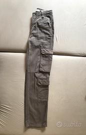Pantaloni carglo