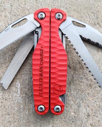 Leatherman Charge + G10 RED