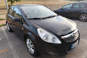Opel corsa 1200 cc 80 cv