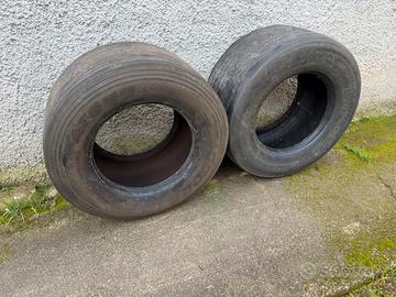 Gomme rimorchio agricolo 445/45 R19.5