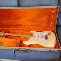 Fender Stratocaster