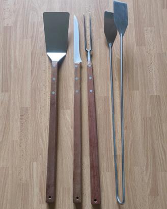 Attrezzi da barbecue in acciaio inox