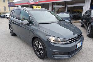 VOLKSWAGEN Touran 2.0 TDI 150 CV SCR DSG Executi