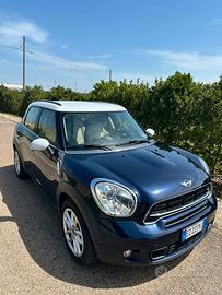 Mini countryman SD  2015