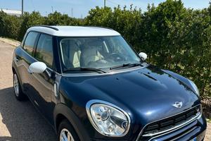 Mini countryman SD  2015