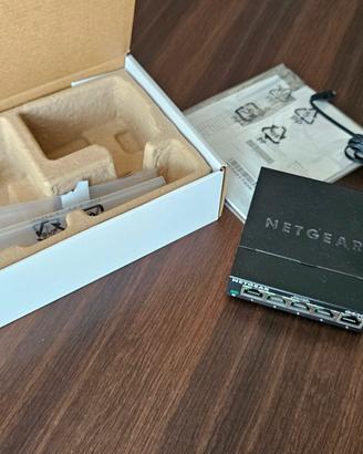 NETGEAR 5 Port Switch Ethernet GS305