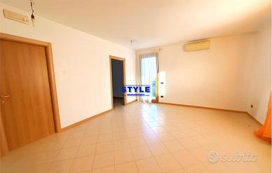 APPARTAMENTO 2 CAMERE CAMPONOGARA