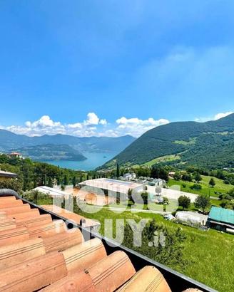 Casa indipendente di 268 m² con 4 locali a Vigolo