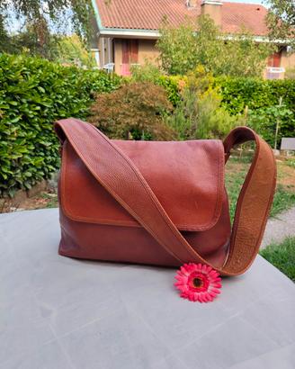 Borsa cartella vintage in pelle.