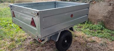 carrello appendice con documenti 