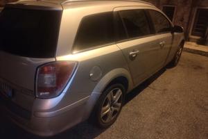 Astra Opel station wagon..1,7 TDI
