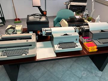 lotto vintage da Design Macchine da scrivere ecc..