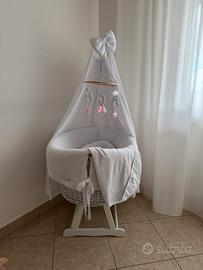 Culla bambino in vimini