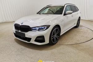 BMW 330 e Touring Msport