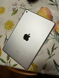 Apple iPad Mini 4 7,9”- 128gb